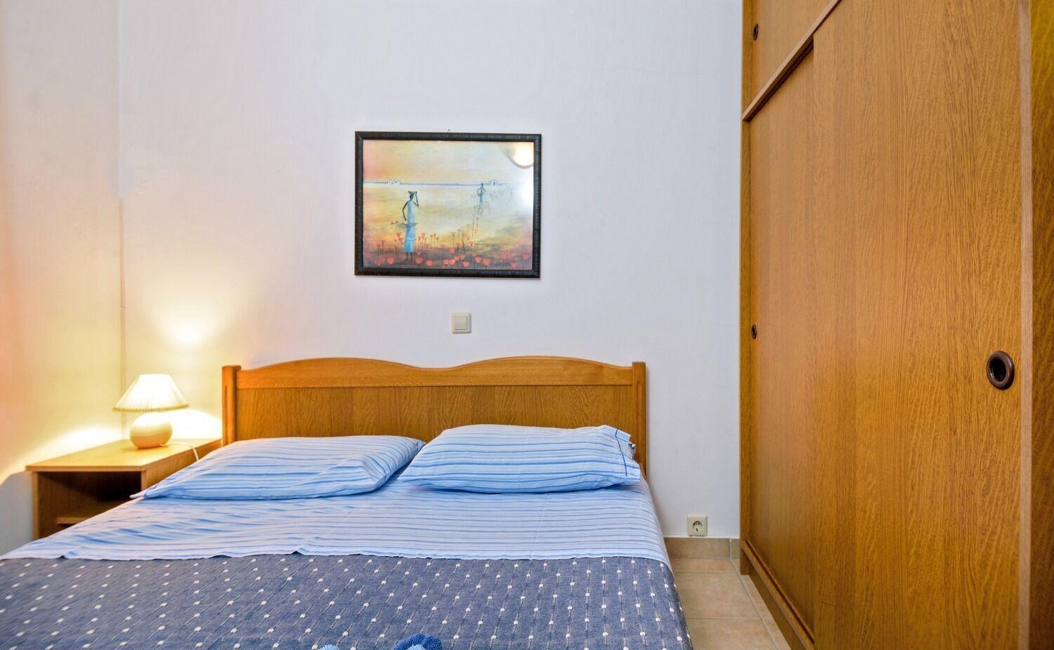 Apartments Bisernica-With Pool Ražanj Eksteriør billede